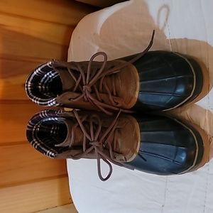 London Fog Duck Boots